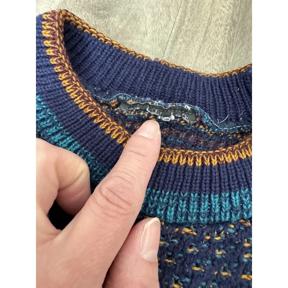 90s Style Geometric Abstract Knit Pattern Pullover Kid Sweater *Read Description